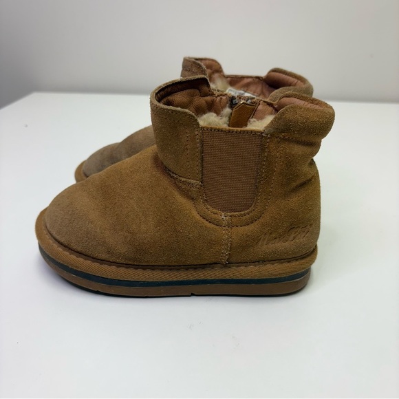 3/$30 Malu Size 10 Toddler Sheepskin Ugg Style Light Up Boots Chestnut Zip Suede - Picture 4 of 11